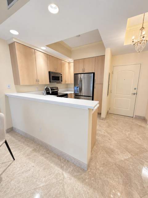 801 S Olive Avenue #1027, West Palm Beach FL - photo 6 of 25