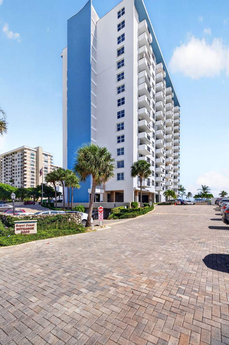 2 bedroom Condominium at 2000 S Ocean Boulevard #3B, Royal Coast Condo, Lauderdale-By-The-Sea — photo 2