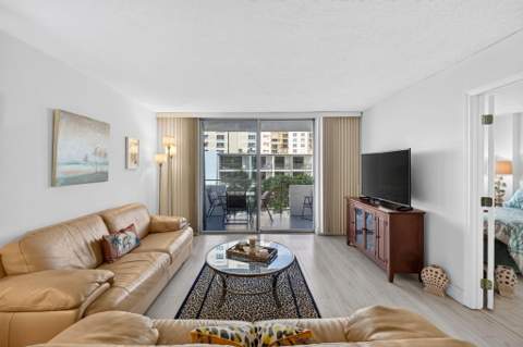 2000 S Ocean Boulevard #3B, Lauderdale-By-The-Sea FL - photo 18 of 54