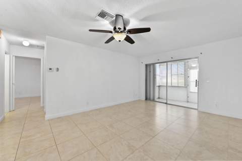 2868 Ashley Drive #C, West Palm Beach FL - photo 14 of 25