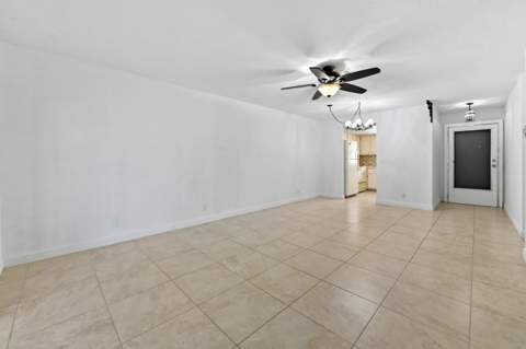 2868 Ashley Drive #C, West Palm Beach FL - photo 15 of 25