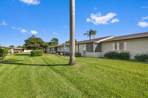 2868 Ashley Drive #C, West Palm Beach FL - photo 24 of 25