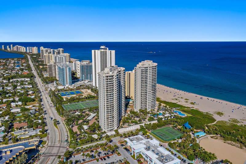 4 bedroom Condominium at 2700 N Ocean Drive #Ph-1b, 2700 North Ocean Condo, Singer Island — photo 5
