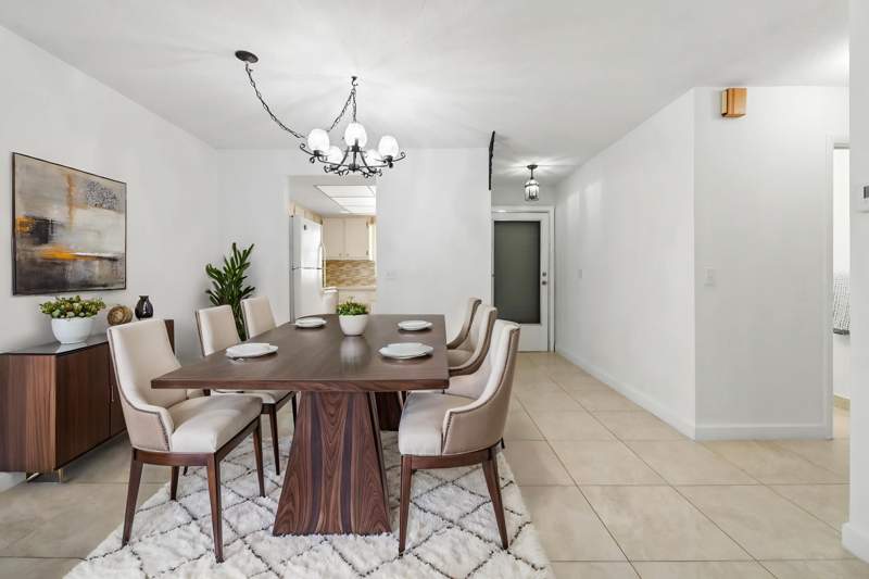 2 bedroom Condominium at 2868 Ashley Drive #C, Cresthaven Villas, West Palm Beach — photo 4