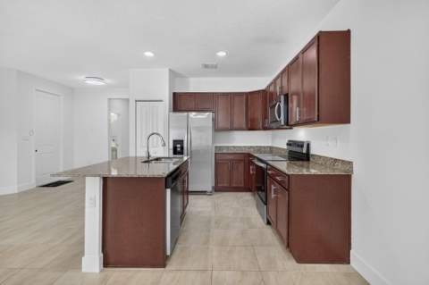 4009 Sequoia Place, Riviera Beach FL - photo 7 of 25