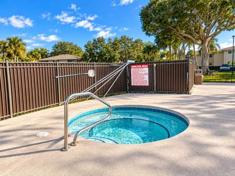 8 Lake Vista Trail #201, Port St. Lucie FL - photo 15 of 22