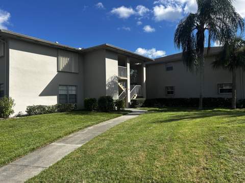 8 Lake Vista Trail #201, Port St. Lucie FL - photo 18 of 22