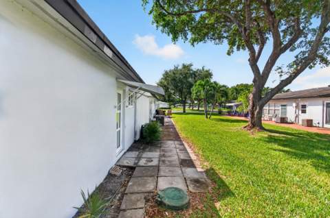 455 High Point Boulevard #D, Delray Beach FL - photo 15 of 20