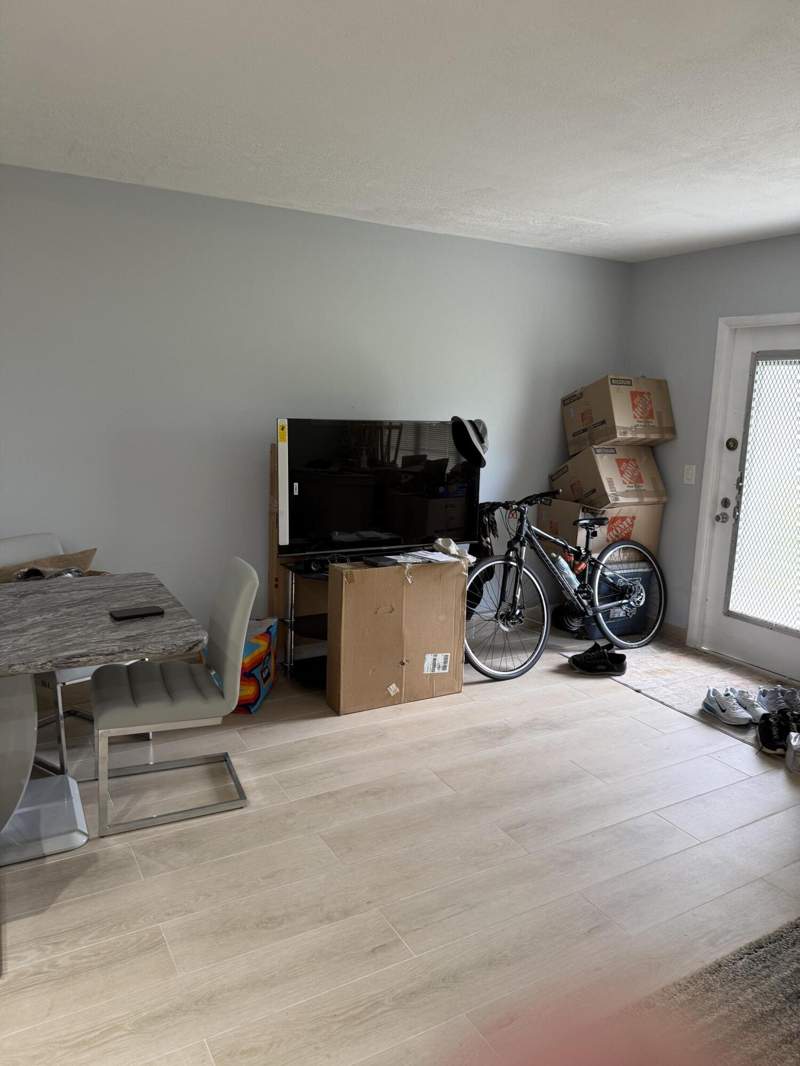 1 bedroom Condominium at 174 Suffolk #174, Suffolk At Century Village Condo, Boca Raton — photo 5