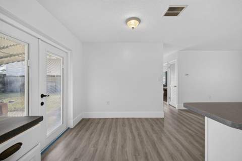 1860 SE Madison Street, Stuart FL - photo 8 of 24