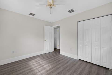 1860 SE Madison Street, Stuart FL - photo 13 of 24