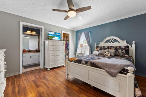 826 SW Hamberland Avenue, Port St. Lucie FL - photo 13 of 37