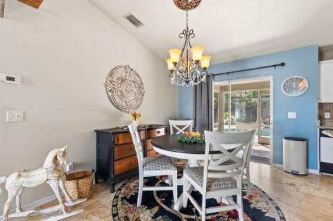 826 SW Hamberland Avenue, Port St. Lucie FL - photo 17 of 37
