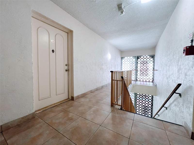 2 bedroom Condominium at 259 S Cypress Road #542, Barcelona Condo North Bldg 500, Pompano Beach — photo 3