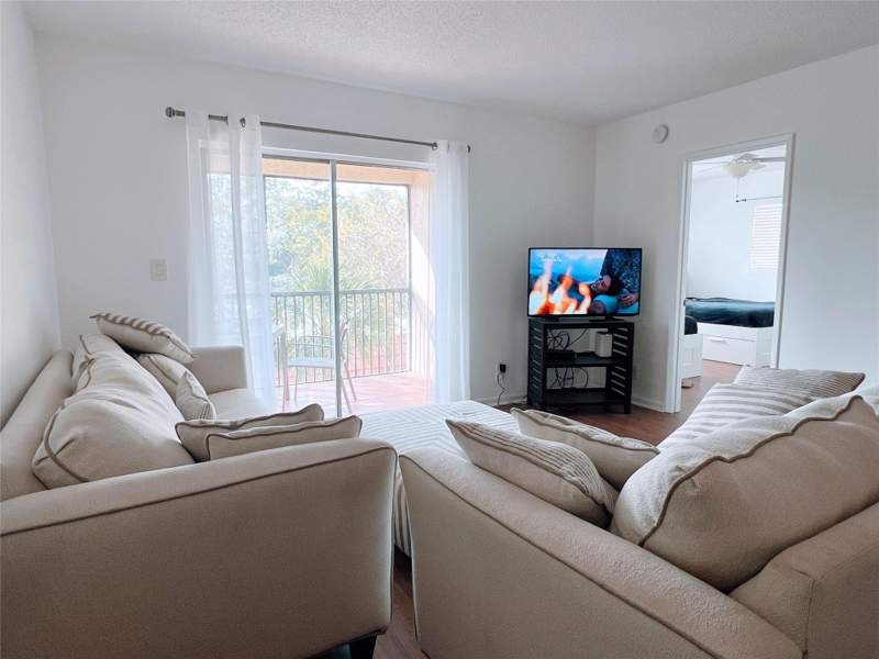 2 bedroom Condominium at 259 S Cypress Road #542, Barcelona Condo North Bldg 500, Pompano Beach — photo 5