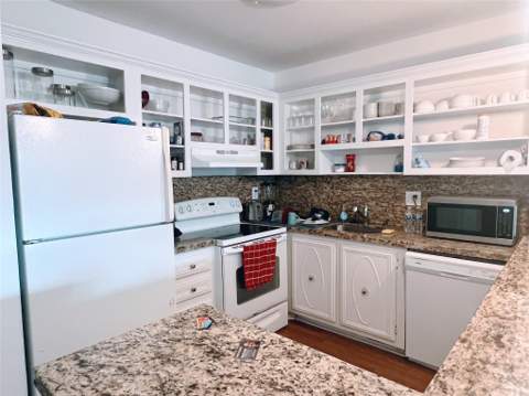 259 S Cypress Road #542, Pompano Beach FL - photo 9 of 42