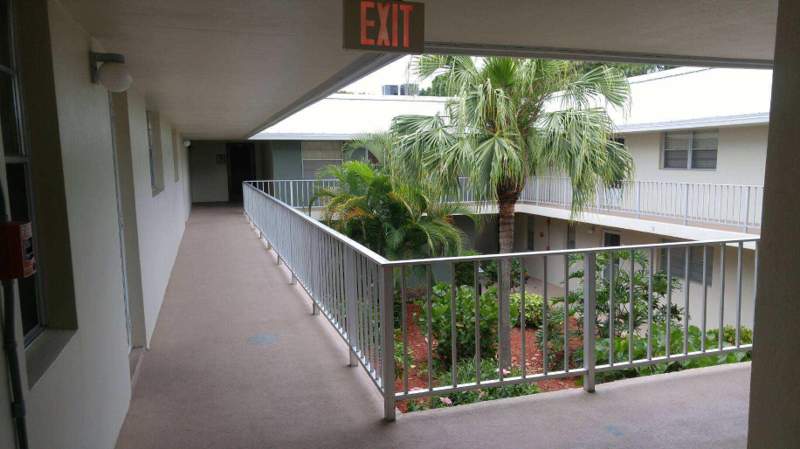 2 bedroom Condominium at 2302 Sunrise Boulevard #201, Inlet House Condominium, Fort Pierce — photo 2