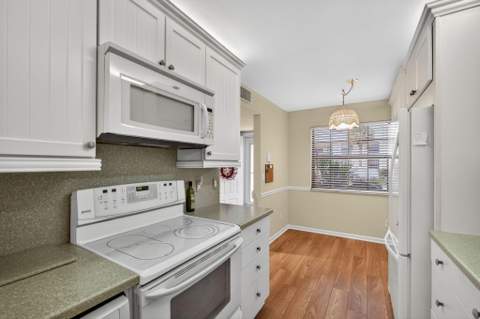 2041 Keystone Drive #F, Jupiter FL - photo 17 of 63