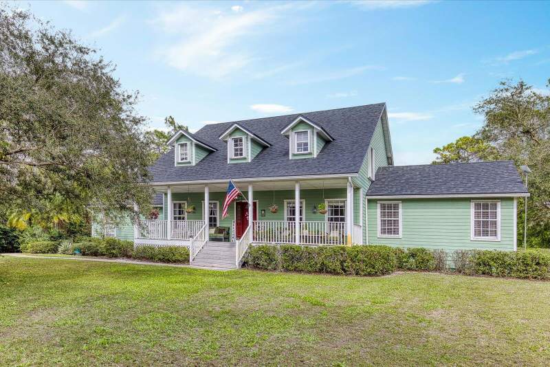 5 bedroom Single Family Residence at 10612 Pine Cone Lane, Pine Hollow Unit One, Fort Pierce — photo 3