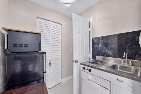2634 Sheridan Street, Hollywood FL - photo 17 of 31