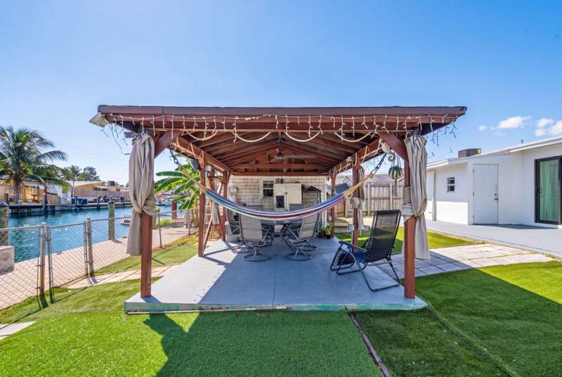 2 bedroom Single Family Residence at 2634 Sheridan Street, Look Homesites, Hollywood — photo 4