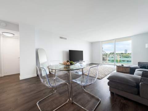 437 Golden Isles Drive #5J, Hallandale Beach FL - photo 11 of 45