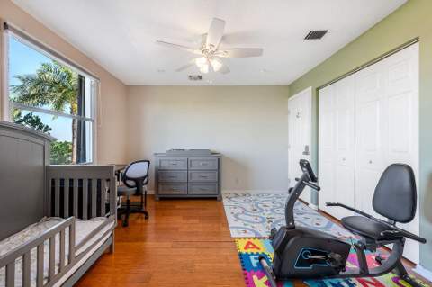 1233 Avondale Lane, West Palm Beach FL - photo 22 of 38