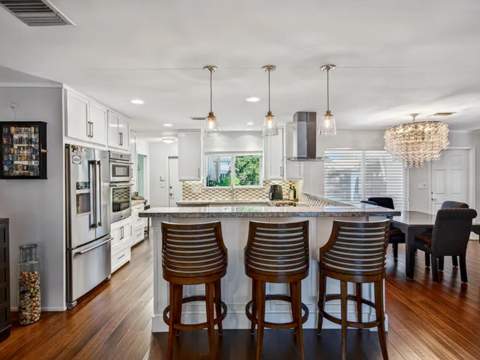 2125 NE 17th Terrace, Wilton Manors FL - photo 12 of 46