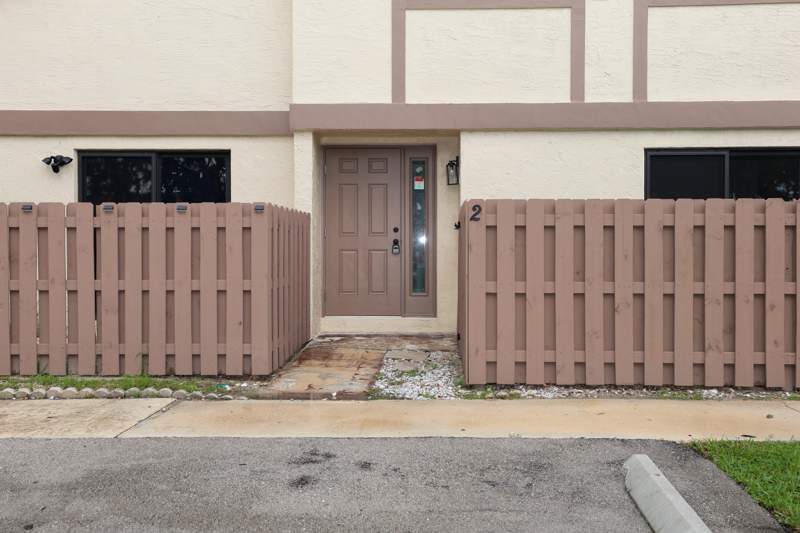 3 bedroom Townhouse at 10675 NW 30th Place #2, Country Squire Townhomes Condo 9, Sunrise — photo 4