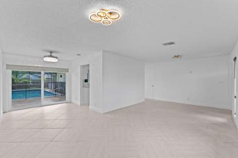 2315 NW 98th Lane, Coral Springs FL - photo 6 of 35