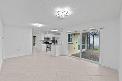 2315 NW 98th Lane, Coral Springs FL - photo 14 of 35