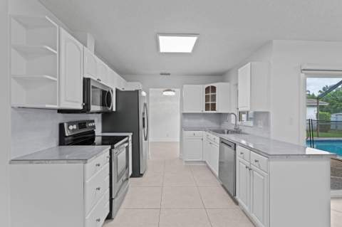 2315 NW 98th Lane, Coral Springs FL - photo 11 of 35