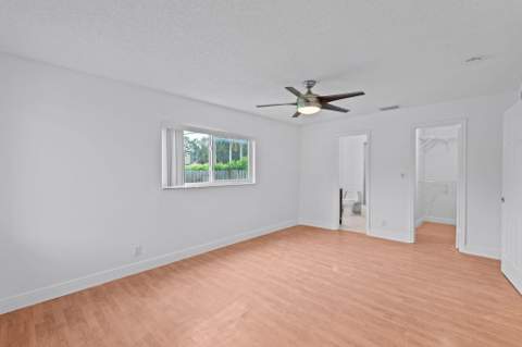 2315 NW 98th Lane, Coral Springs FL - photo 18 of 35