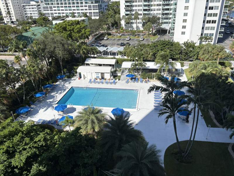 1 bedroom Stock Cooperative at 3333 NE 34th Street #817, Coral Ridge Towers South Co-Op, Fort Lauderdale — photo 2