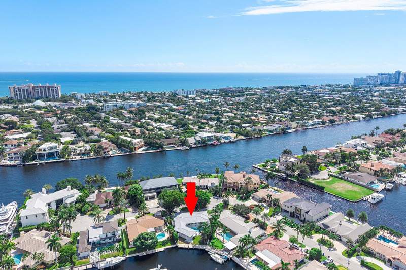 4 bedroom Single Family Residence at 3241 NE 56th Court, Landings Second Sec, Fort Lauderdale — photo 2