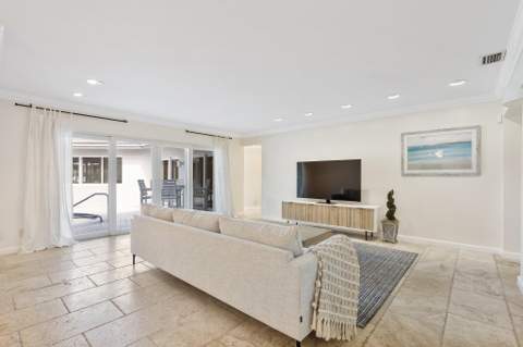 3241 NE 56th Court, Fort Lauderdale FL - photo 11 of 38