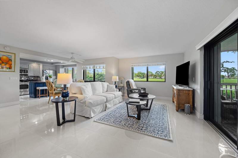2 bedroom Condominium at 460 Brackenwood Lane, Golf Villas Condo, Palm Beach Gardens — photo 2