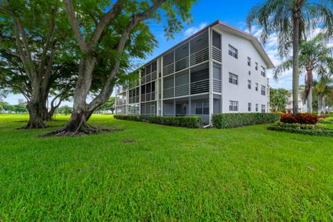 618 Fanshaw O, Boca Raton FL - photo 20 of 33