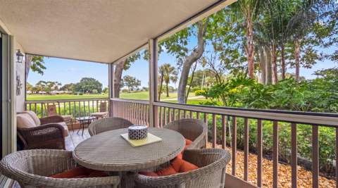 460 Brackenwood Lane, Palm Beach Gardens FL - photo 9 of 31