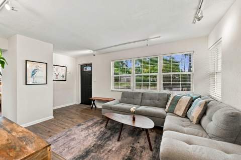 251 SW 22nd Street, Fort Lauderdale FL - photo 12 of 31