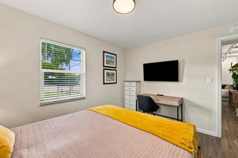 251 SW 22nd Street, Fort Lauderdale FL - photo 15 of 31