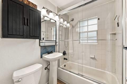 251 SW 22nd Street, Fort Lauderdale FL - photo 18 of 31