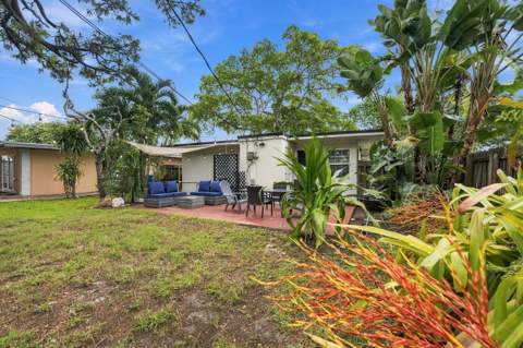 251 SW 22nd Street, Fort Lauderdale FL - photo 21 of 31