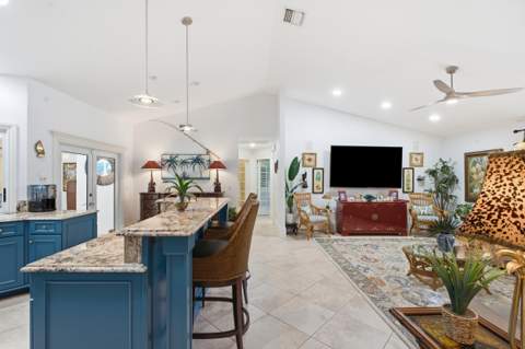 100 Hillcrest Drive, Sewalls Point FL - photo 11 of 53