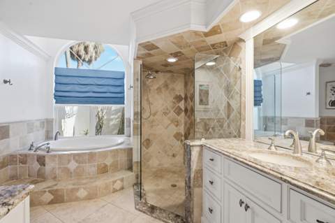 100 Hillcrest Drive, Sewalls Point FL - photo 24 of 53