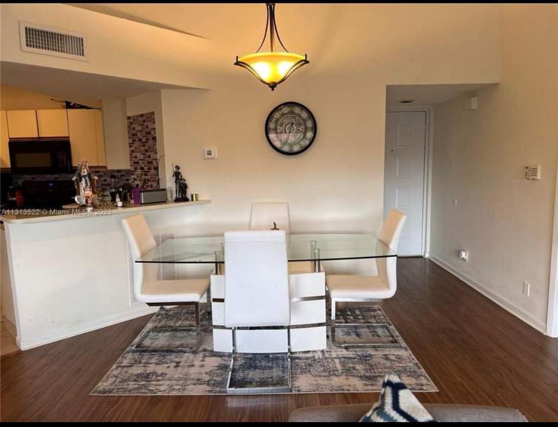 2 bedroom Condominium at 9055 Wiles Road #304, Edgewater Condo, Coral Springs — photo 2