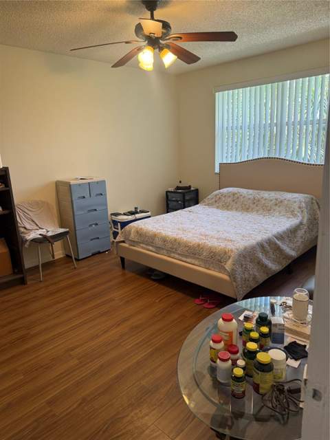 9055 Wiles Road #304, Coral Springs FL - photo 7 of 10