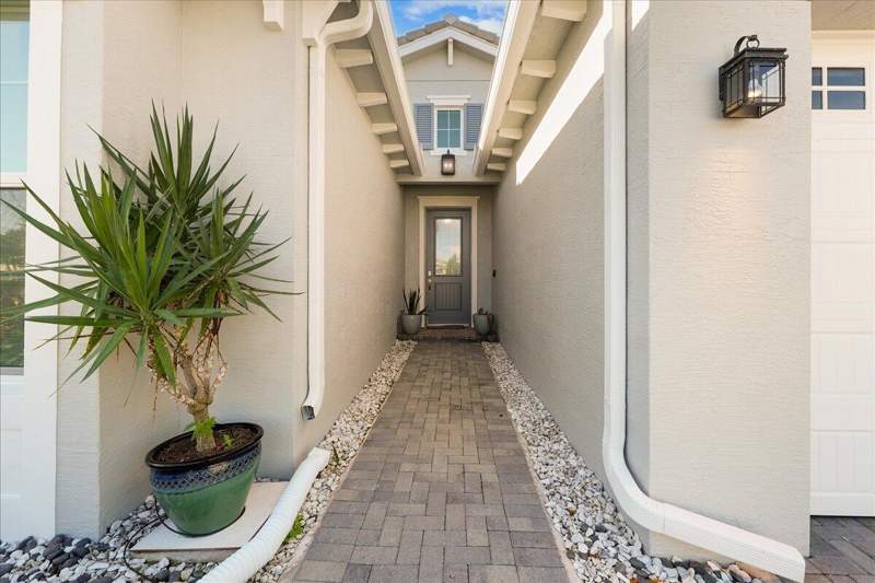 2 bedroom Single Family Residence at 15976 Whippoorwill Circle, Hammocks Of Westlake, Westlake — photo 3