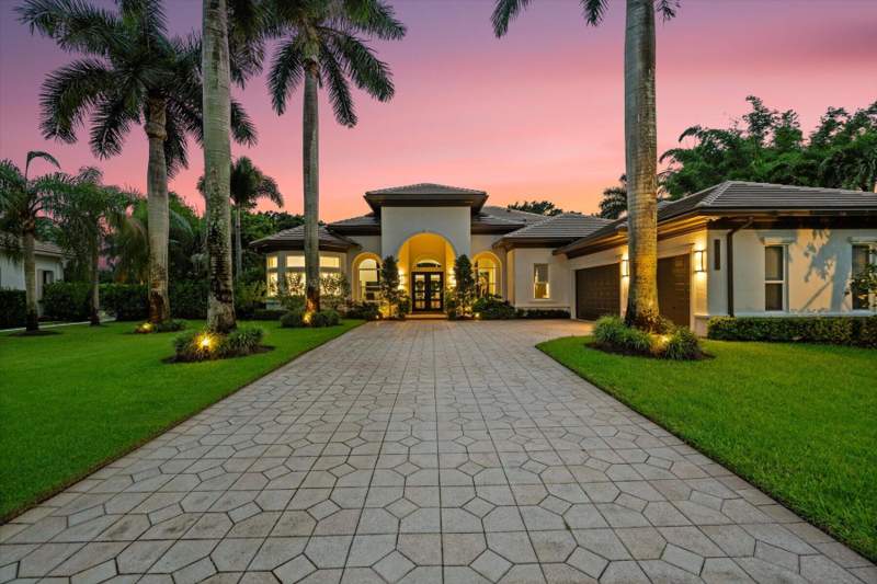 4 bedroom Single Family Residence at 12297 Equine Lane, Equestrian Club, Wellington — photo 5