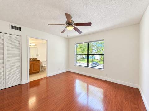 1541 Windorah Way #E, West Palm Beach FL - photo 12 of 35